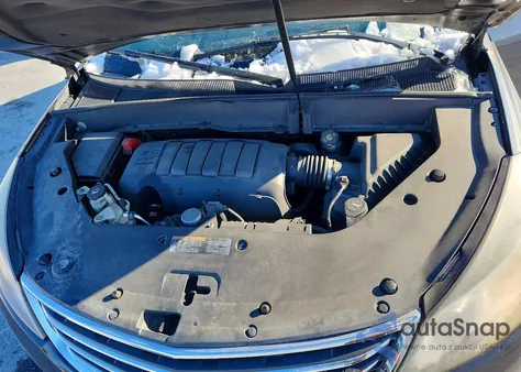 2014 Chevrolet Traverse Lt from USA, damaged, VIN 1GNKVHKD2EJ370366